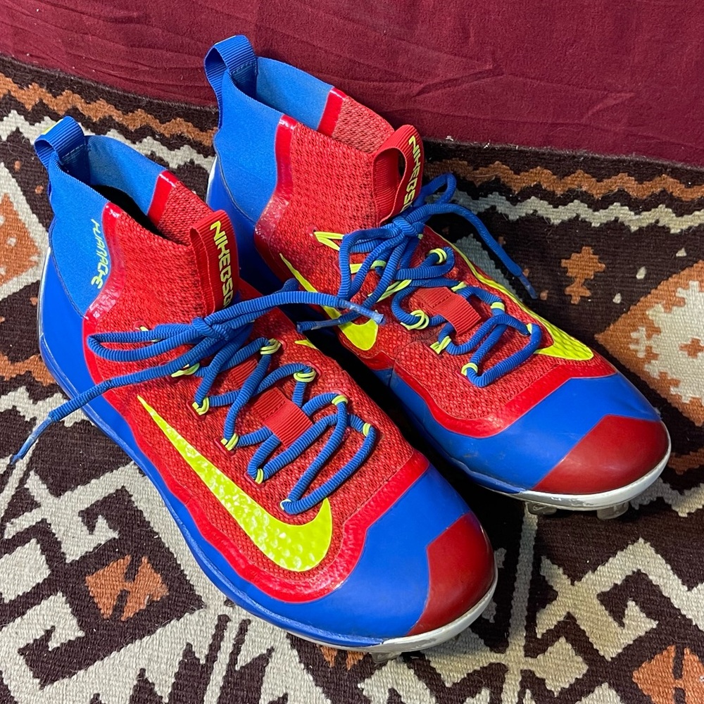 Nike Men's Red and Blue Athletic Shoes